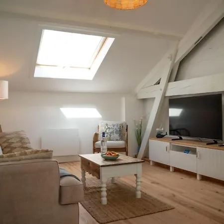 Apartment L'oasis Maisonnette
